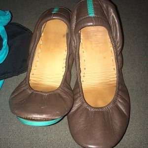 Tieks flats size 5